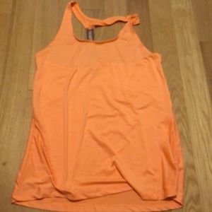 Workout tank top